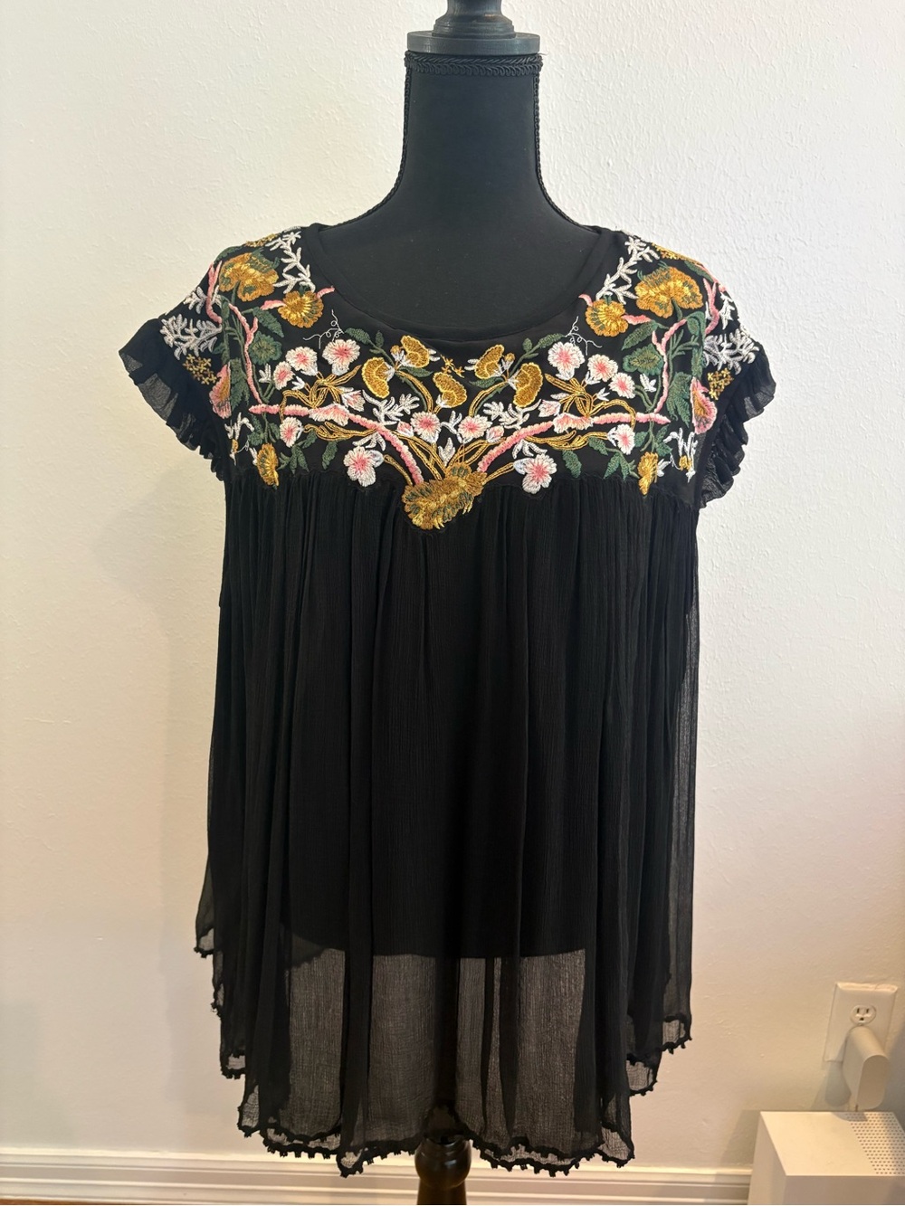 Anthropologie Black Embroidered Floral Peasant Blouse